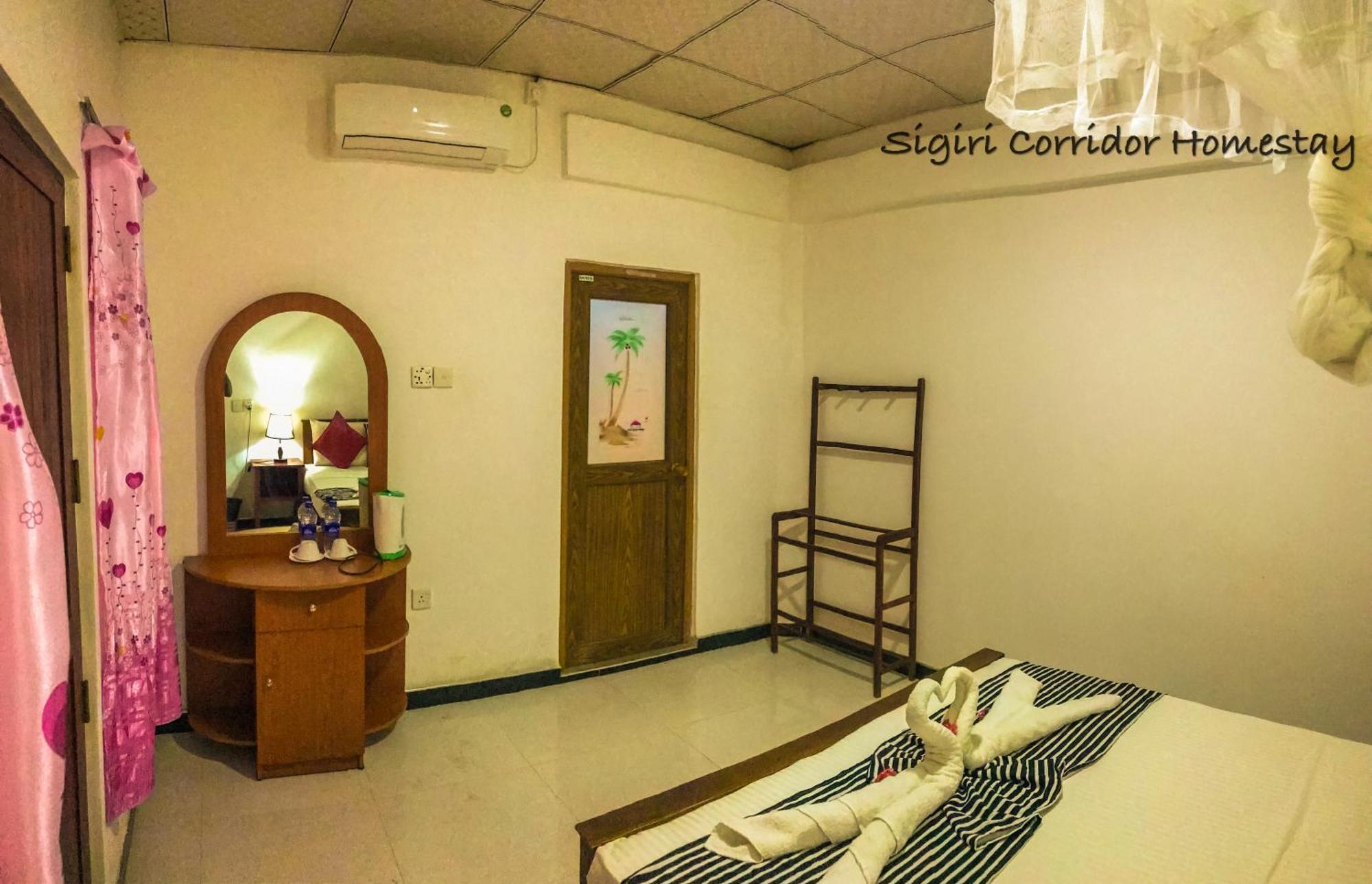 Sigiri Corridor Home Stay Σιγκιρίγια Δωμάτιο φωτογραφία